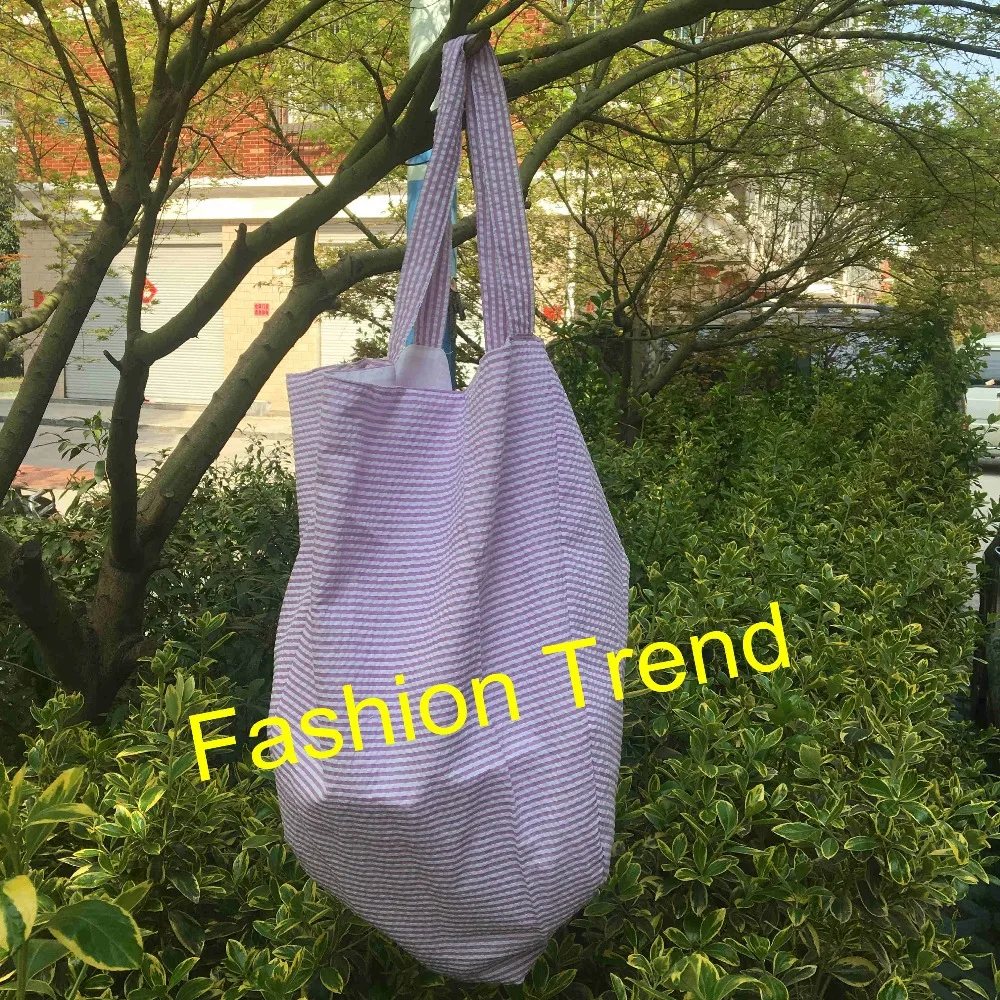 seersucker hobo bags (1)