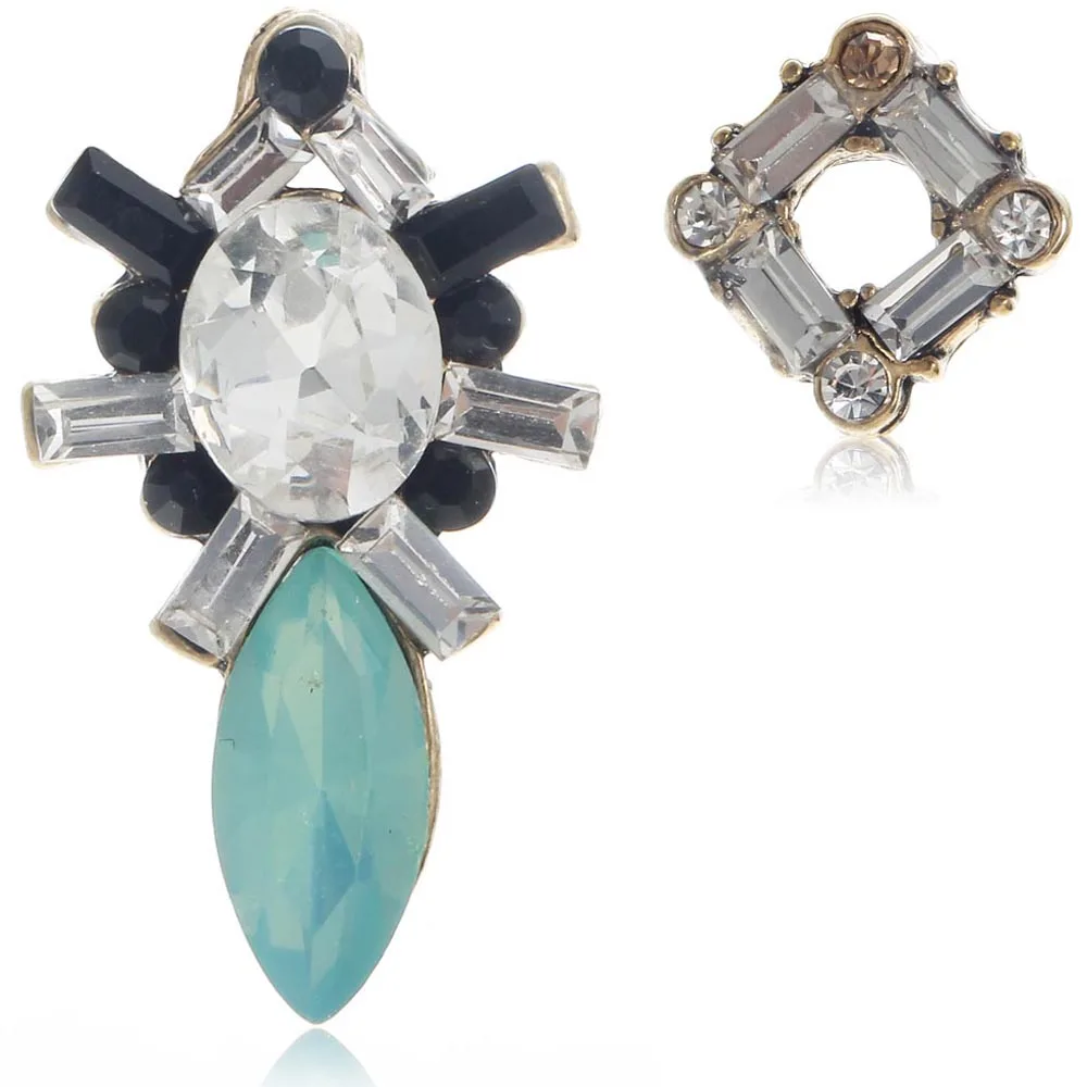 YaYi Blue Green White Glass White Rhinestone Dangle Earring Women's Fashion Ancient Gold Color Gem Earrings For Women E1104
YaYi Blue Green White Glass White Rhinestone Dangle Earring Women's Fashion Ancient Gold Color Gem Earrings For Women E1104