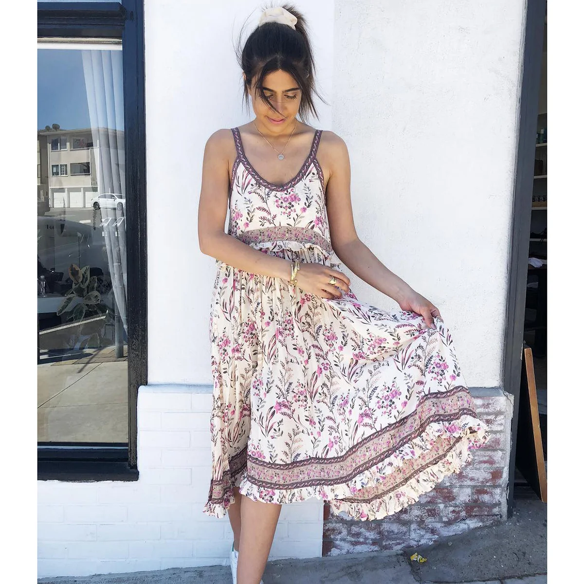 Jastie V-Neck Sleeveless Strap Dress Floral Print Boho Chic Dresses Ruffle Casual Beach Dress Women 2019 Summer Dresses Vestidos
Jastie V-Neck Sleeveless Strap Dress Floral Print Boho Chic Dresses Ruffle Casual Beach Dress Women 2019 Summer Dresses Vestidos