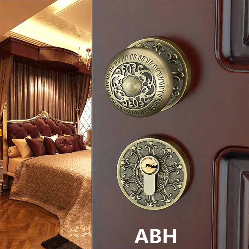 European spherical door lock bedroom room door split lock mute home solid wood door gold lock antique brass antique copper lock
European spherical door lock bedroom room door split lock mute home solid wood door gold lock antique brass antique copper lock