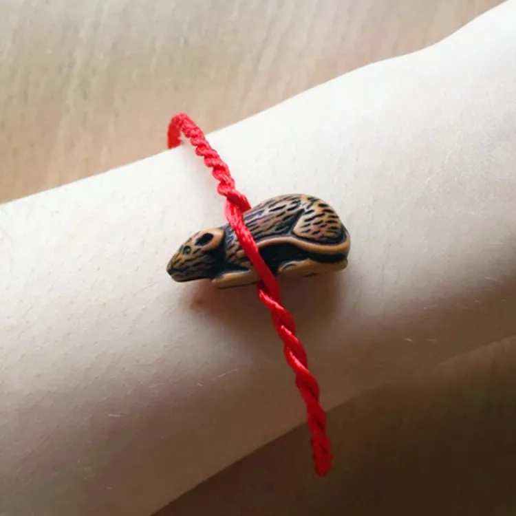 Red Rope Animal Bracelet twelve Chinese zodiac signs Fish Dog Horse Cock Sheep Ox Snake Mouse Tiger Monkey Fish Rabbit
Red Rope Animal Bracelet twelve Chinese zodiac signs Fish Dog Horse Cock Sheep Ox Snake Mouse Tiger Monkey Fish Rabbit
