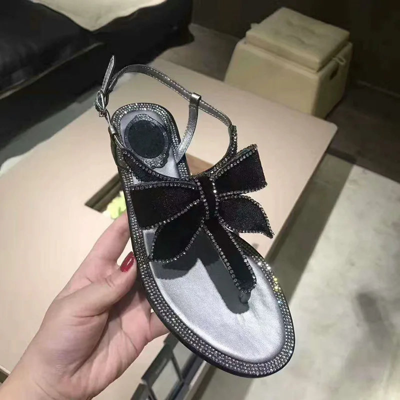 Silver glitter flip flops female bling butterfly-knot decorate gladiator sandals woman crystal back strap sandalia feminina 2018
Silver glitter flip flops female bling butterfly-knot decorate gladiator sandals woman crystal back strap sandalia feminina 2018