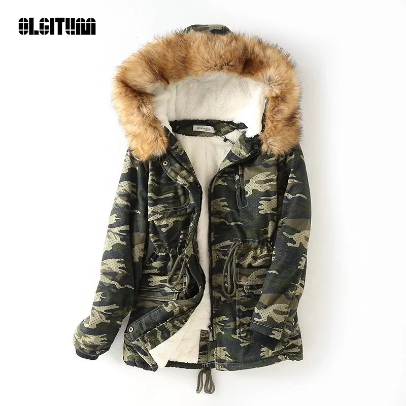 Winter Jacket Womens Outwear 2019 New Fashion down cotton jacket Women Camouflage Parka Coats Warm Hooded Faux Fur Coat
Winter Jacket Womens Outwear 2019 New Fashion down cotton jacket Women Camouflage Parka Coats Warm Hooded Faux Fur Coat