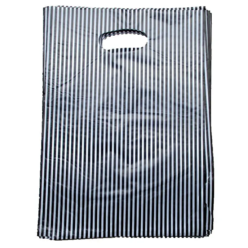 New Arrival Plastic Useful Boutique Gift Bags 100pcs/lot black & White Striped Packing Carrier bags 35*25cm153512
New Arrival Plastic Useful Boutique Gift Bags 100pcs/lot black & White Striped Packing Carrier bags 35*25cm153512