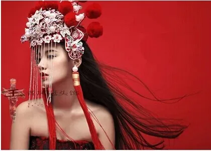 Top Quality Chinese Ancient Empress Hair Tiaras Female Costume Accessory TV Play The Beautiful Empress Lin Xin Ru Hair Crown
Top Quality Chinese Ancient Empress Hair Tiaras Female Costume Accessory TV Play The Beautiful Empress Lin Xin Ru Hair Crown