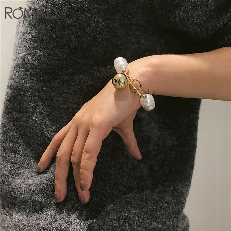 ROMAD New Big Size Simulated Pearl Handmade Strand Bracelets For Women European Toggle Clasps Punk Bangle Female R4
ROMAD New Big Size Simulated Pearl Handmade Strand Bracelets For Women European Toggle Clasps Punk Bangle Female R4