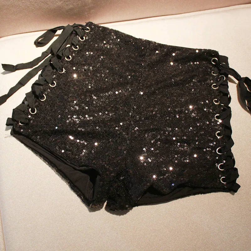2018 Summer Fashion women Sexy Sequined Night Club Ladies Shorts Skinny Silver Shorts Women Drawstring Waist Shorts Femme
2018 Summer Fashion women Sexy Sequined Night Club Ladies Shorts Skinny Silver Shorts Women Drawstring Waist Shorts Femme