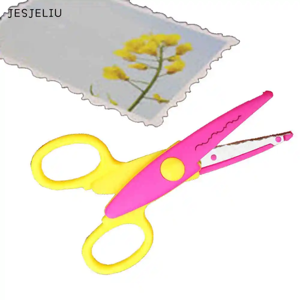 JESJELIU Laciness Scissors Metal and Plastic DIY Scrapbooking Photo Colors Scissors Paper Lace Diary Decoration with 5 Patterns
JESJELIU Laciness Scissors Metal and Plastic DIY Scrapbooking Photo Colors Scissors Paper Lace Diary Decoration with 5 Patterns