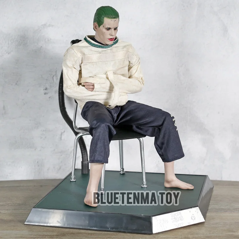New Suicide Squad The Joker Variant Action Figure 1/6 scale 30cm Crazy Toys Arkham Asylum Ver Joker with chair PVC model figure
New Suicide Squad The Joker Variant Action Figure 1/6 scale 30cm Crazy Toys Arkham Asylum Ver Joker with chair PVC model figure