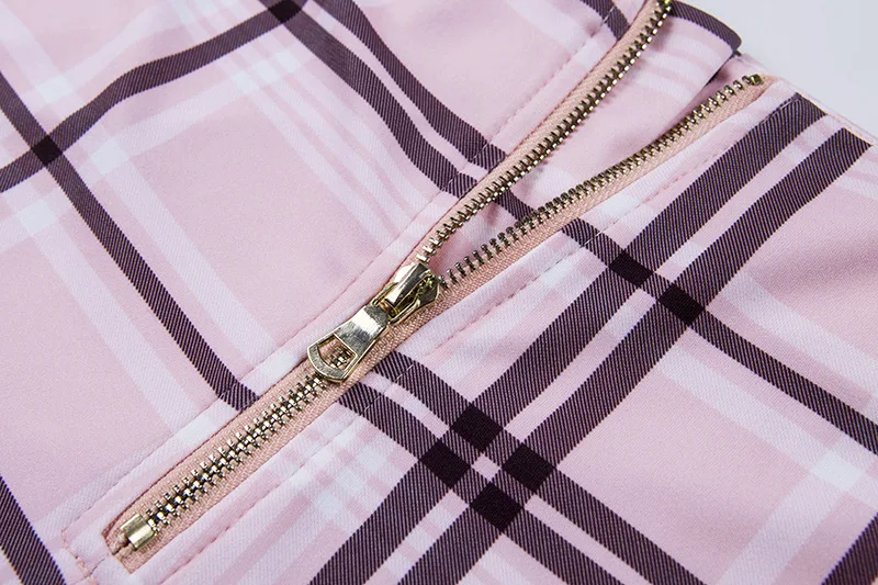 8770355885_1973477789