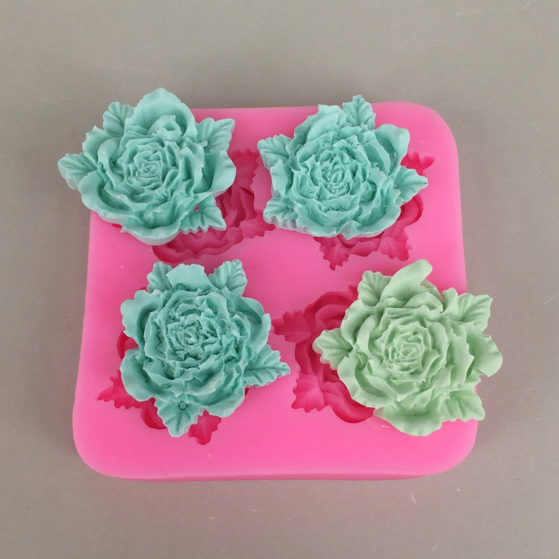 Small 3d Flower Molds 4 Connected for Chocolate sugarcraft cake decorating fondant silicone mold DIY Soap Making Mould
Small 3d Flower Molds 4 Connected for Chocolate sugarcraft cake decorating fondant silicone mold DIY Soap Making Mould