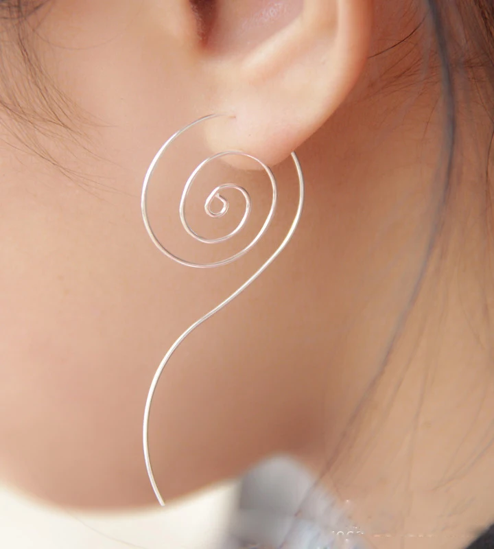 Silver simple women stud earring round Spiral Plugs long Earrings for Women fashion jewelry
Silver simple women stud earring round Spiral Plugs long Earrings for Women fashion jewelry