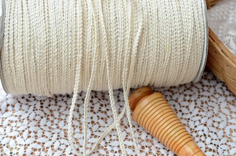 20 meter/lot 0.3cm 0.18" width beige braid fabric embroidery tapes lace trim ribbon G7Z710K180701T
20 meter/lot 0.3cm 0.18" width beige braid fabric embroidery tapes lace trim ribbon G7Z710K180701T