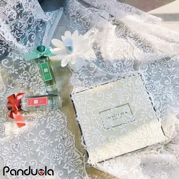 18X300CM White Lace Table Runner Wedding Decoration Birthday Table Runner Lace Embroidered Table Cloth Decoration Mariage
18X300CM White Lace Table Runner Wedding Decoration Birthday Table Runner Lace Embroidered Table Cloth Decoration Mariage