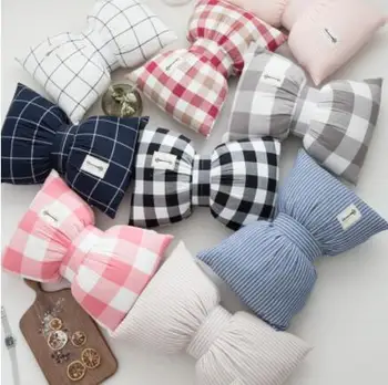 45*38cm/65*45cm colorful butterfly bow pillow cushion sofa waist cushion pom pom lumbar pillow car bedroom decoration home
45*38cm/65*45cm colorful butterfly bow pillow cushion sofa waist cushion pom pom lumbar pillow car bedroom decoration home