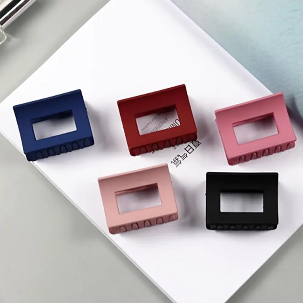 2019 Women Solid Color Large Size Rectangle Acrylic Hair Clip Multiple Colorful Geometry Hair Crab Hair Claws For Girls Headwear
2019 Women Solid Color Large Size Rectangle Acrylic Hair Clip Multiple Colorful Geometry Hair Crab Hair Claws For Girls Headwear