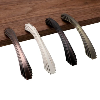 RUNBAZEF European Ivory White Cabinet Handle American Antique Door Handle Home Improvement Furniture Hardware Accessories
RUNBAZEF European Ivory White Cabinet Handle American Antique Door Handle Home Improvement Furniture Hardware Accessories