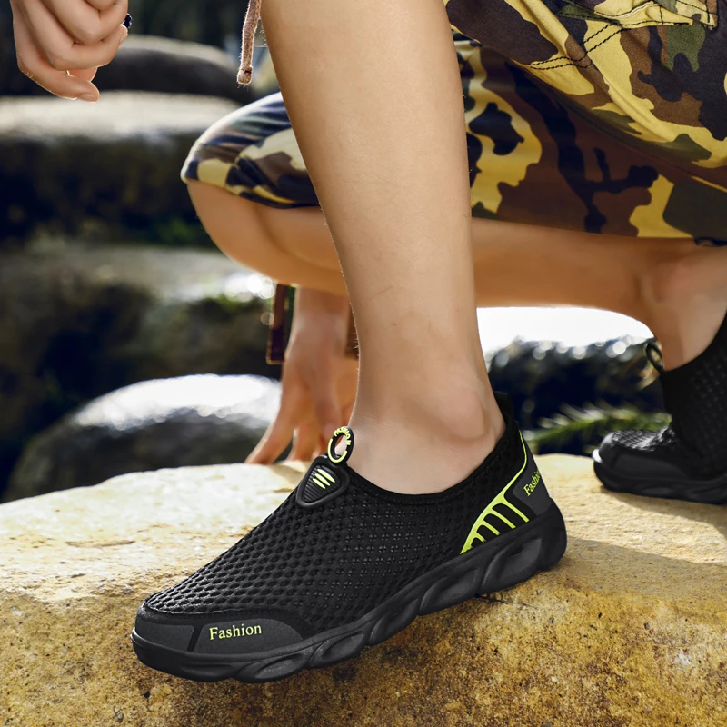 2019 Casual Men Shoes Summer Mesh Breathable Sneakers Men Trainers Walking Comfortale Fashion Shoes Men Light Black
2019 Casual Men Shoes Summer Mesh Breathable Sneakers Men Trainers Walking Comfortale Fashion Shoes Men Light Black