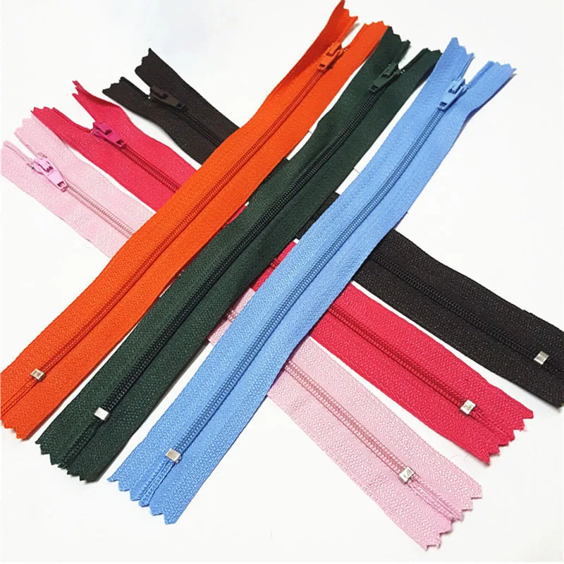10 Pcs Tailor Coil Closed End Zippers Mix Color Nylon Quilt Crafter Sewer 8 Inch Sewing Tools Garment Accessories Various sizes
10 Pcs Tailor Coil Closed End Zippers Mix Color Nylon Quilt Crafter Sewer 8 Inch Sewing Tools Garment Accessories Various sizes