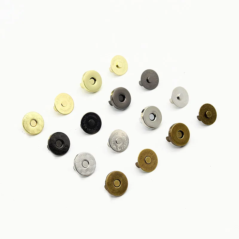 25pcs Gold /Bronze /Silver Metal Magnet Button For Diy Bags Snaps Buttons Clasp Fastener Snap Button Sewing Accessories 14*2mm
25pcs Gold /Bronze /Silver Metal Magnet Button For Diy Bags Snaps Buttons Clasp Fastener Snap Button Sewing Accessories 14*2mm