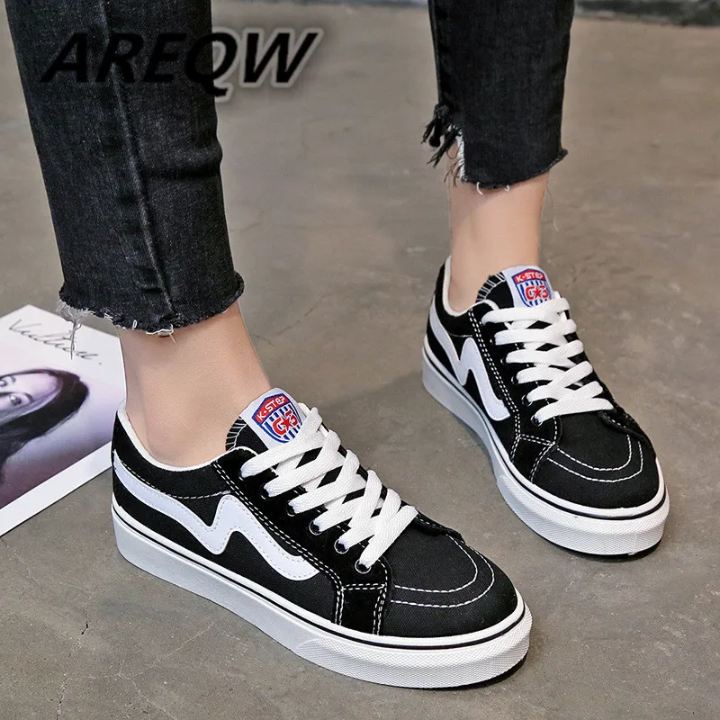 2019 Spring and Autumn New Products Shallow Mouth Ladies Casual Lace Sneakers Dress Party Comfortable Women Canvas Shoes
2019 Spring and Autumn New Products Shallow Mouth Ladies Casual Lace Sneakers Dress Party Comfortable Women Canvas Shoes
