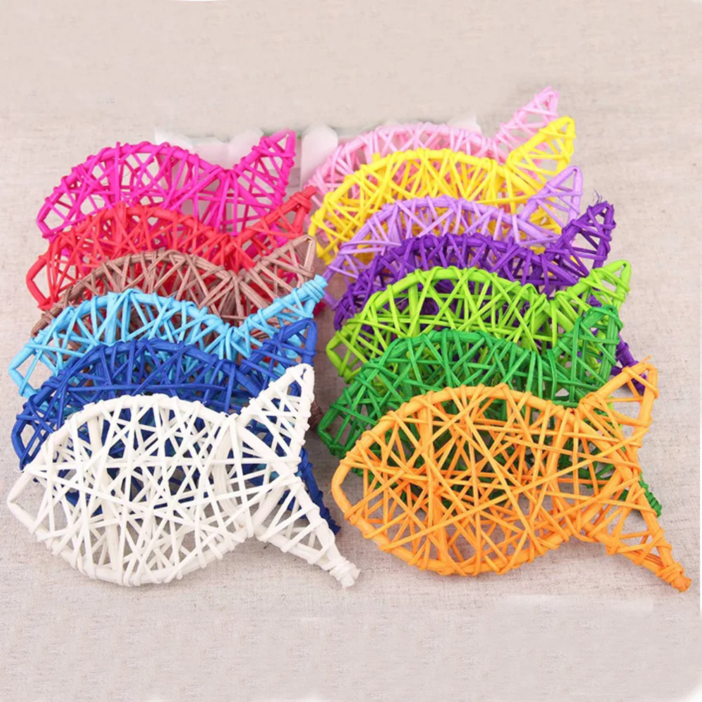 5pcs colorful rattan weaved fish shape sepa takraw&fish shape rattan ball mix 13 colors for decoration
5pcs colorful rattan weaved fish shape sepa takraw&fish shape rattan ball mix 13 colors for decoration