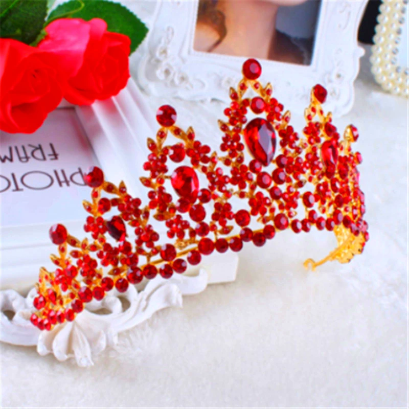 Vintage Prom Pageant Wedding Red Tiaras And Crowns 2017 Headband Hairband Bridal Rhinestone Pageant Tiaras Crowns Hair Jewelry
Vintage Prom Pageant Wedding Red Tiaras And Crowns 2017 Headband Hairband Bridal Rhinestone Pageant Tiaras Crowns Hair Jewelry