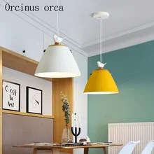 Nordic modern simple wood chandelier Restaurant Bar bedroom creative color single head Iron Chandelier free shipping
Nordic modern simple wood chandelier Restaurant Bar bedroom creative color single head Iron Chandelier free shipping