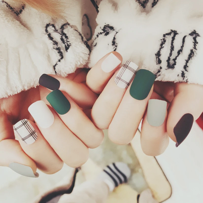 2019 Boxed nails Matte Brown dark green white French fake nails Acrylic nail kit Artificial nails 24PCS Manicure set
2019 Boxed nails Matte Brown dark green white French fake nails Acrylic nail kit Artificial nails 24PCS Manicure set