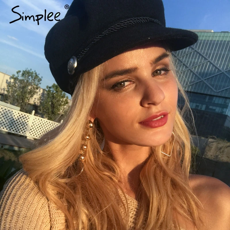 Simplee Fashion black hat cap women Casual streetwear rope flat cap Elegant solid autumn winter warm beret hat female 2017
Simplee Fashion black hat cap women Casual streetwear rope flat cap Elegant solid autumn winter warm beret hat female 2017