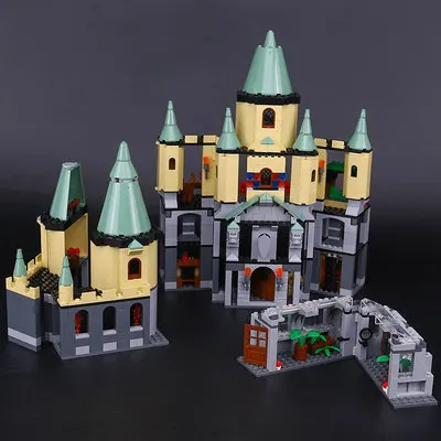 16029 1033Pcs Movie Series The magic hogwort castle set Children Educational Building Blocks Bricks Toys Model Gift 5378
16029 1033Pcs Movie Series The magic hogwort castle set Children Educational Building Blocks Bricks Toys Model Gift 5378