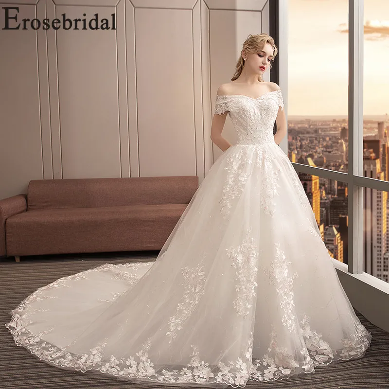 Erosebridal New Arrival 2019 Tulle Wedding Dress Lace Wedding Gown Vintage Women Bride Dress off the Shoulder vestido de noiva
Erosebridal New Arrival 2019 Tulle Wedding Dress Lace Wedding Gown Vintage Women Bride Dress off the Shoulder vestido de noiva
