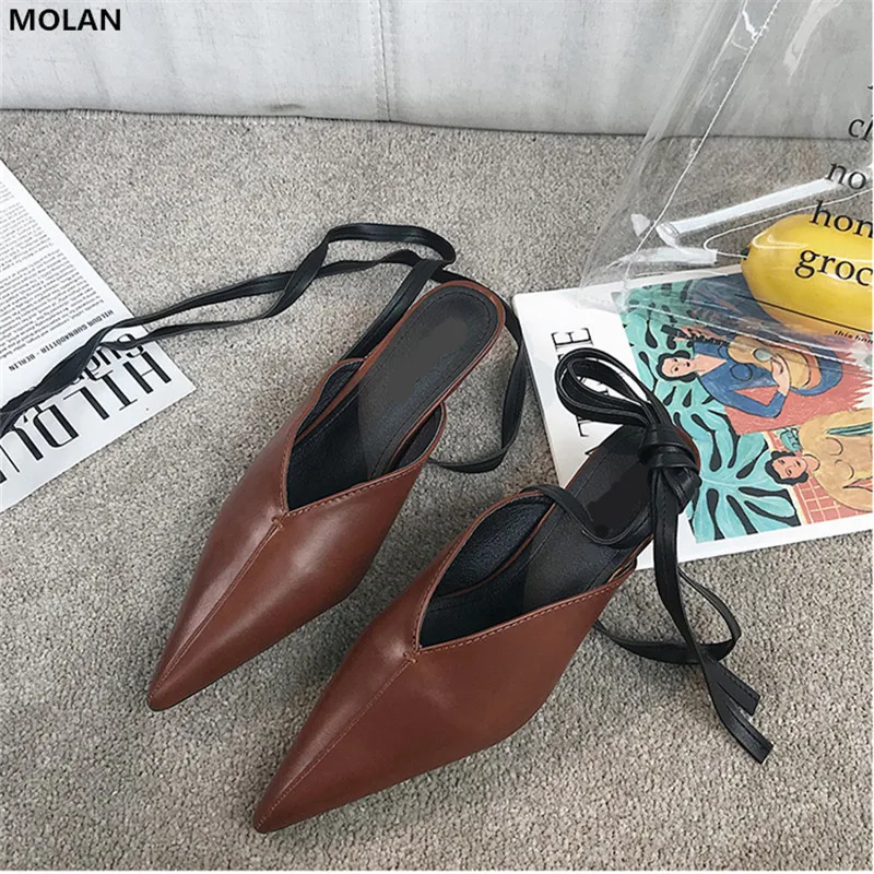MOLAN Brand Designers 2019 Sexy V Mouth Cross Tied Riband Woman Shoes Point Toe Leather Pumps Kitten Heels Mules Flip Flops 5CM
MOLAN Brand Designers 2019 Sexy V Mouth Cross Tied Riband Woman Shoes Point Toe Leather Pumps Kitten Heels Mules Flip Flops 5CM