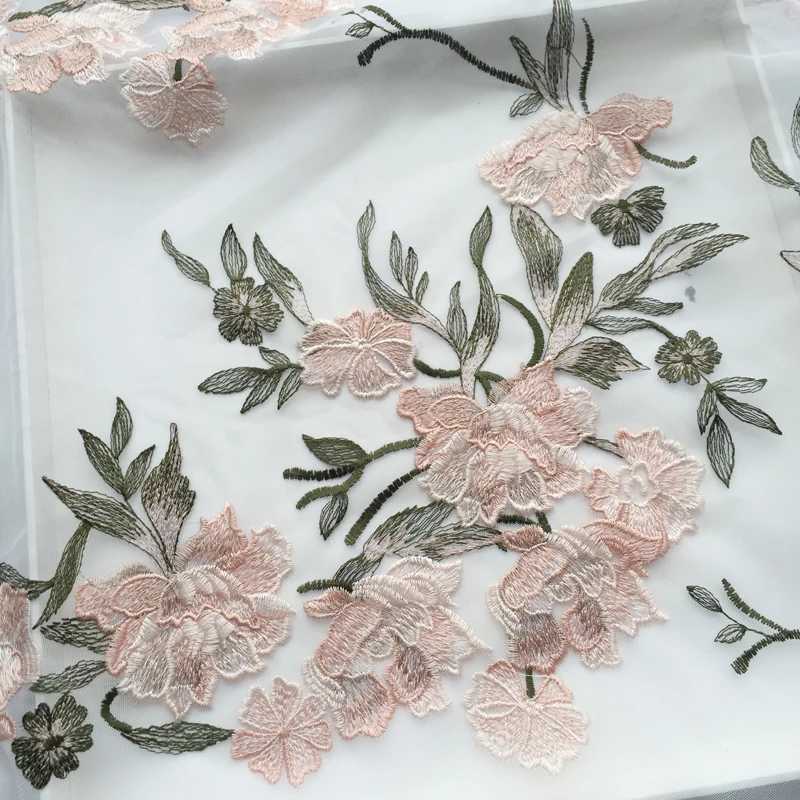 5 Pieces/lot quality lace material for dress 2019 Pure white tulle mesh embroidered multi colored lace fabric patches sewing!
5 Pieces/lot quality lace material for dress 2019 Pure white tulle mesh embroidered multi colored lace fabric patches sewing!