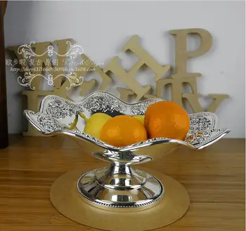 European wavy silver metal tray decoration for fruit pastry dried foods stand carved embossed wedding event serving tray SG095
European wavy silver metal tray decoration for fruit pastry dried foods stand carved embossed wedding event serving tray SG095