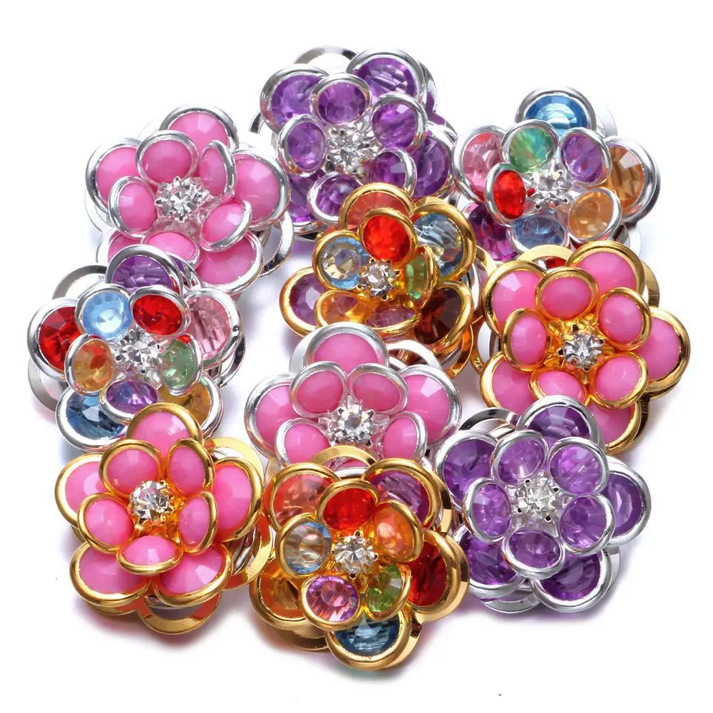 6pcs/Lot Metal Flower Pattern Multi Color Metal Charms 18mm Snap Button Jewelry For 18mm Snaps Bracelet Snap Jewlery KZHM022
6pcs/Lot Metal Flower Pattern Multi Color Metal Charms 18mm Snap Button Jewelry For 18mm Snaps Bracelet Snap Jewlery KZHM022