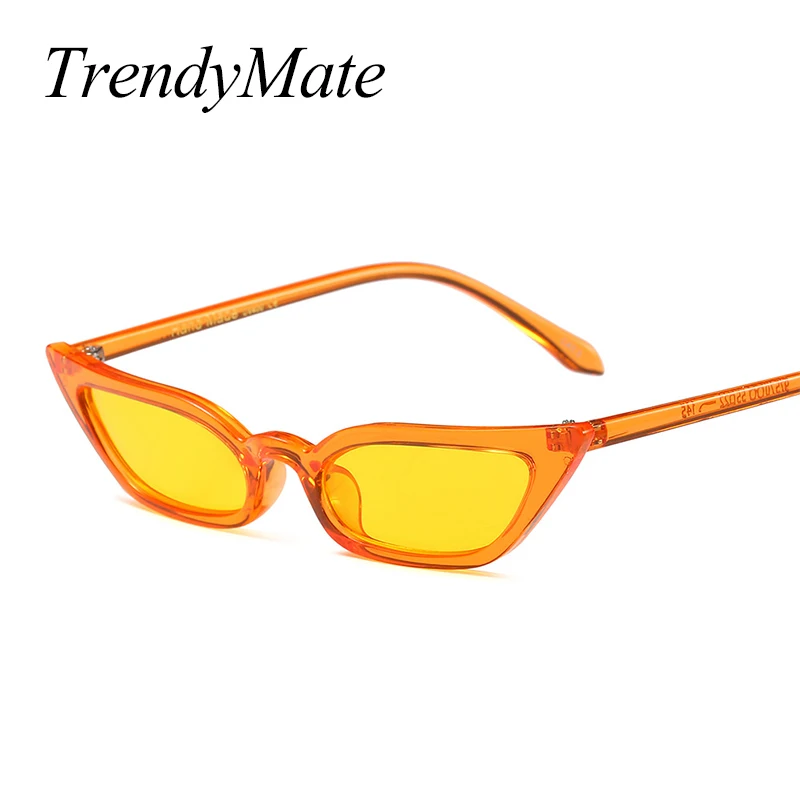 Super Small Cat Eye Sunglasses Retro 90s Stylish Triangle Chic Sun Glasses Rivets Black White Red 2018 Hot Point Ladies 1284T
Super Small Cat Eye Sunglasses Retro 90s Stylish Triangle Chic Sun Glasses Rivets Black White Red 2018 Hot Point Ladies 1284T