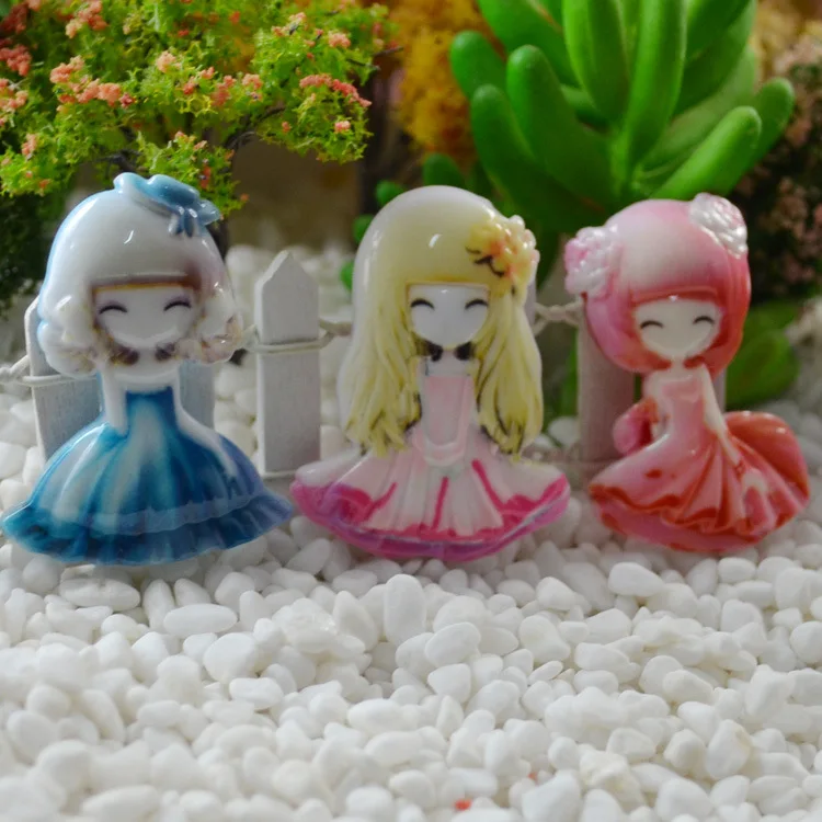 20pcs/lot Flat back resin pretty girl princess 40mm Cabochons Scrapbook for DIY phone case decoration
20pcs/lot Flat back resin pretty girl princess 40mm Cabochons Scrapbook for DIY phone case decoration