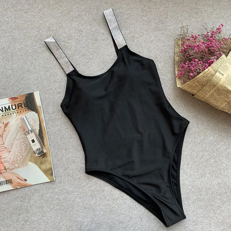 2019 New Bandeau Shiny Glitter One Piece Swimsuit Women Solid Swimwear Female Sexy Push Up Bathing Suit Swim Monokini 5024
2019 New Bandeau Shiny Glitter One Piece Swimsuit Women Solid Swimwear Female Sexy Push Up Bathing Suit Swim Monokini 5024