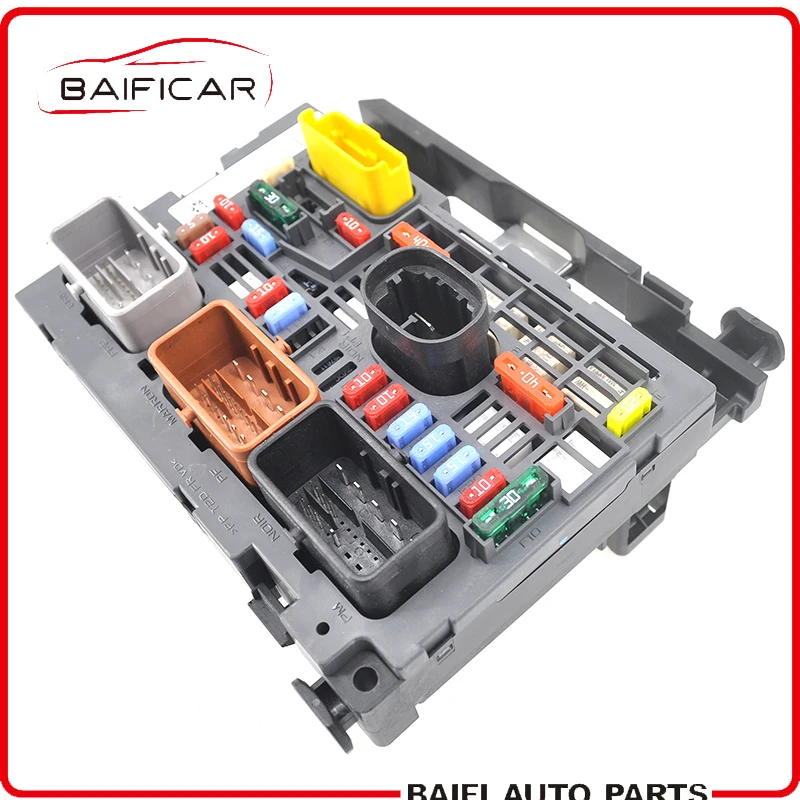 

Baificar Brand New Genuine Fuse Box Unit Assembly Under Bonnet 9809742880 9666700480 BSM R05=R20 For Peugeot 307 308 408 Citroen