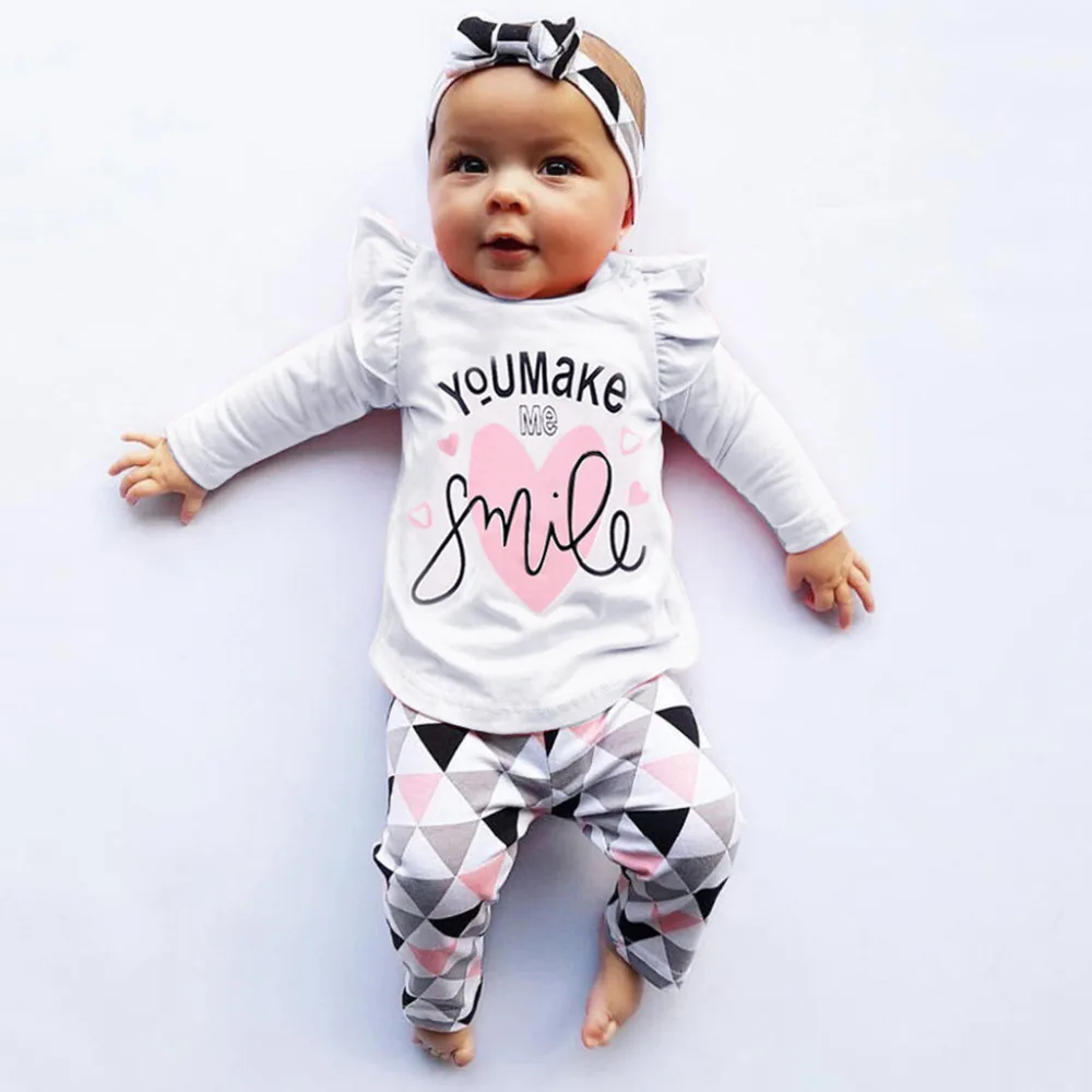Geometric Long Sleeve Tops+Pants+Headbands Newborn Toddler Infant Baby Girls Letter Print Tops Pants Outfits Set roupas de bebe
Geometric Long Sleeve Tops+Pants+Headbands Newborn Toddler Infant Baby Girls Letter Print Tops Pants Outfits Set roupas de bebe