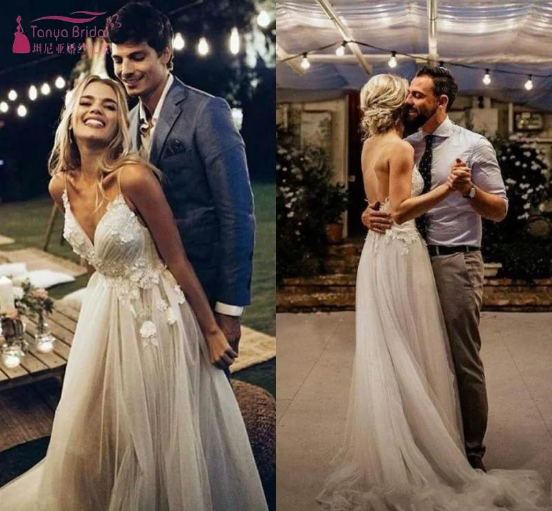 Romantic Bohemian Boho Wedding Dresses Garden Spring Applique Backless Lace Bride Dress Arabic Bridal Dress DQG755
Romantic Bohemian Boho Wedding Dresses Garden Spring Applique Backless Lace Bride Dress Arabic Bridal Dress DQG755