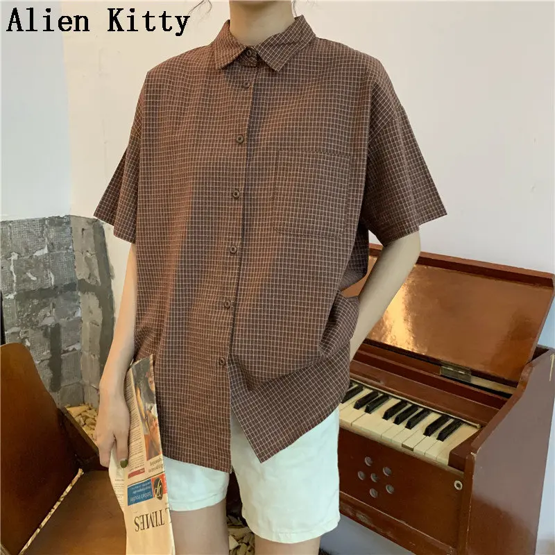 Alien Kitty 2019 Korea Vintage Plaid Summer BF Style Fresh Simple Retro Sweet Casual Short Sleeves Free All Match Tooling Shirt
Alien Kitty 2019 Korea Vintage Plaid Summer BF Style Fresh Simple Retro Sweet Casual Short Sleeves Free All Match Tooling Shirt