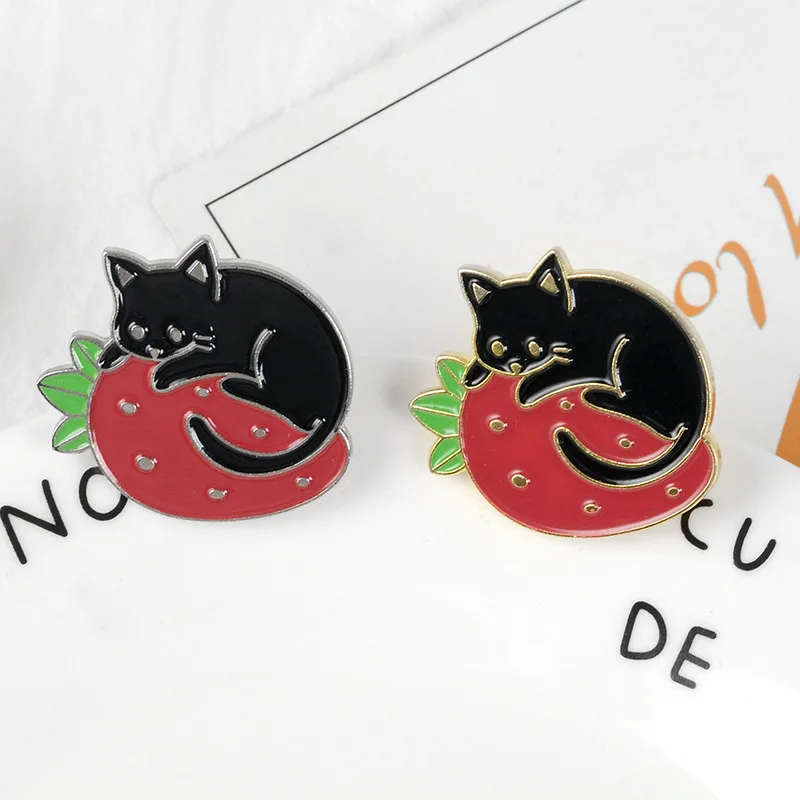 XEDZ New fashion cute black cat strawberry brooch cat lying on strawberry creative backpack shirt jewelry female friend gift
XEDZ New fashion cute black cat strawberry brooch cat lying on strawberry creative backpack shirt jewelry female friend gift