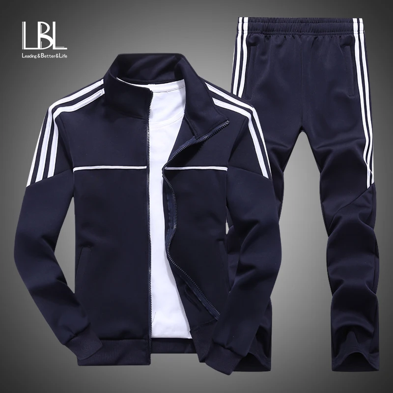 New Sportswear Men 2019 Autumn Set Mens Tracksuit Striped Zipper Sweatshirt + Sweatpants Men Casual Sporting Suits 2 Pieces Set
New Sportswear Men 2019 Autumn Set Mens Tracksuit Striped Zipper Sweatshirt + Sweatpants Men Casual Sporting Suits 2 Pieces Set