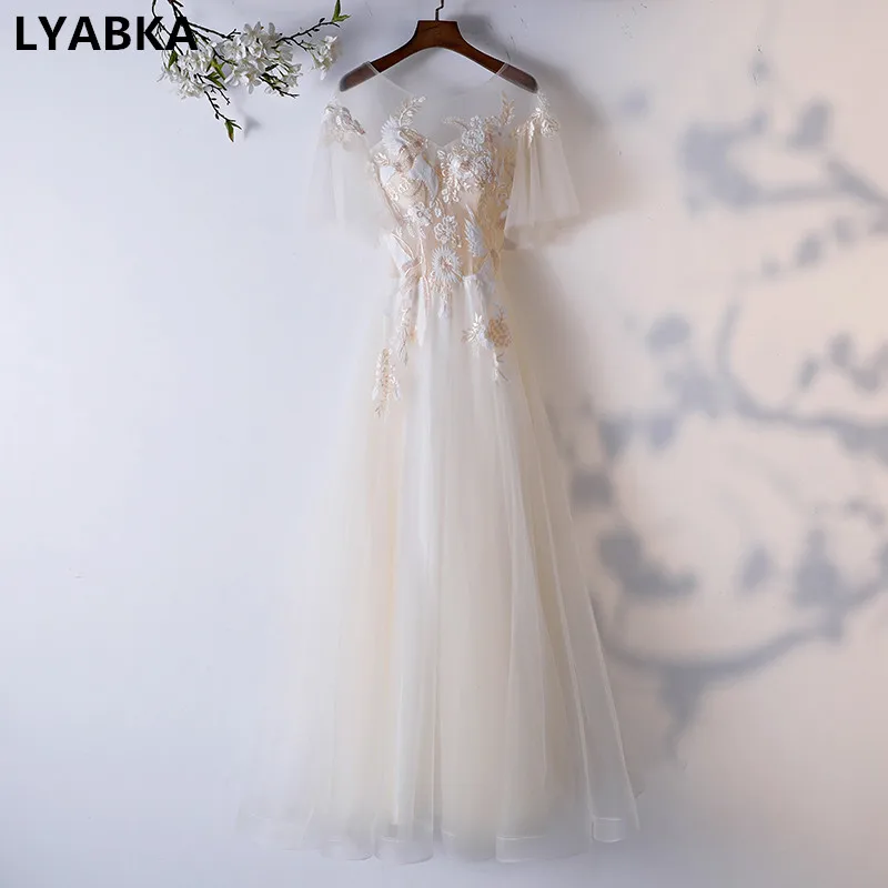 High Quality Half Sleeve Evening Dress New Champagne Tulle With Appliques Scoop Neck Evening Dresses Long 2019 Vestido De Festa
High Quality Half Sleeve Evening Dress New Champagne Tulle With Appliques Scoop Neck Evening Dresses Long 2019 Vestido De Festa