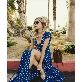 Sexy Deep V Neck Dots Long Dress Women Split Red Maxi Dress Summer Casual Dresses Party Streetwear robe femme vestidos
Sexy Deep V Neck Dots Long Dress Women Split Red Maxi Dress Summer Casual Dresses Party Streetwear robe femme vestidos