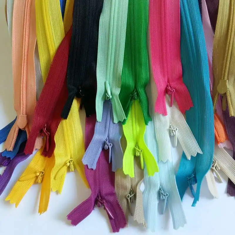 5pcs/lot 60cm nylon+lace Invisible zipper colored zip/NO.3/closed end/lace zip skirt dress zippers
5pcs/lot 60cm nylon+lace Invisible zipper colored zip/NO.3/closed end/lace zip skirt dress zippers