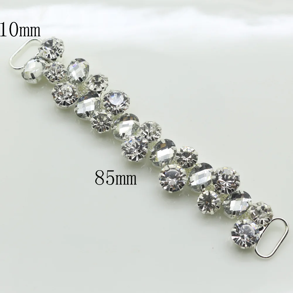New 10*85MM 10PC shiny Charm Chain Bikini Connectors / Buckle flat chain made metal clear crystal rhinestone bikini buckle
New 10*85MM 10PC shiny Charm Chain Bikini Connectors / Buckle flat chain made metal clear crystal rhinestone bikini buckle
