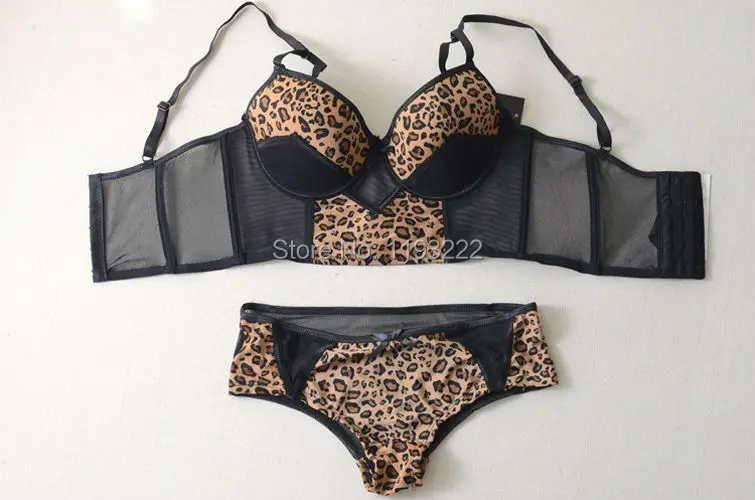 Vintage Women Sexy Underwire Shaper Bra Set Leopard Colorblock Wide Widen Five HOOK Lace Brassier Flat Brief Underwear
Vintage Women Sexy Underwire Shaper Bra Set Leopard Colorblock Wide Widen Five HOOK Lace Brassier Flat Brief Underwear
